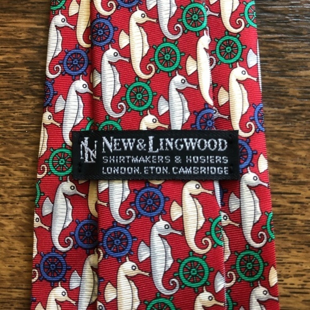 New & Lingwood Sea Horse Tie